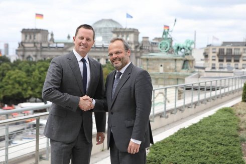 20180713_Cooperation to combat anti-Semitism.jpg